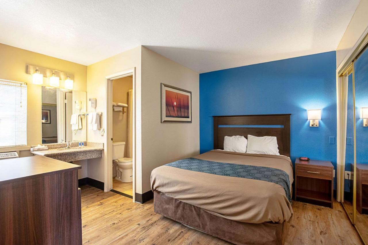 Rodeway Inn St George North - Near Pioneer Park Сент-Джордж Екстер'єр фото