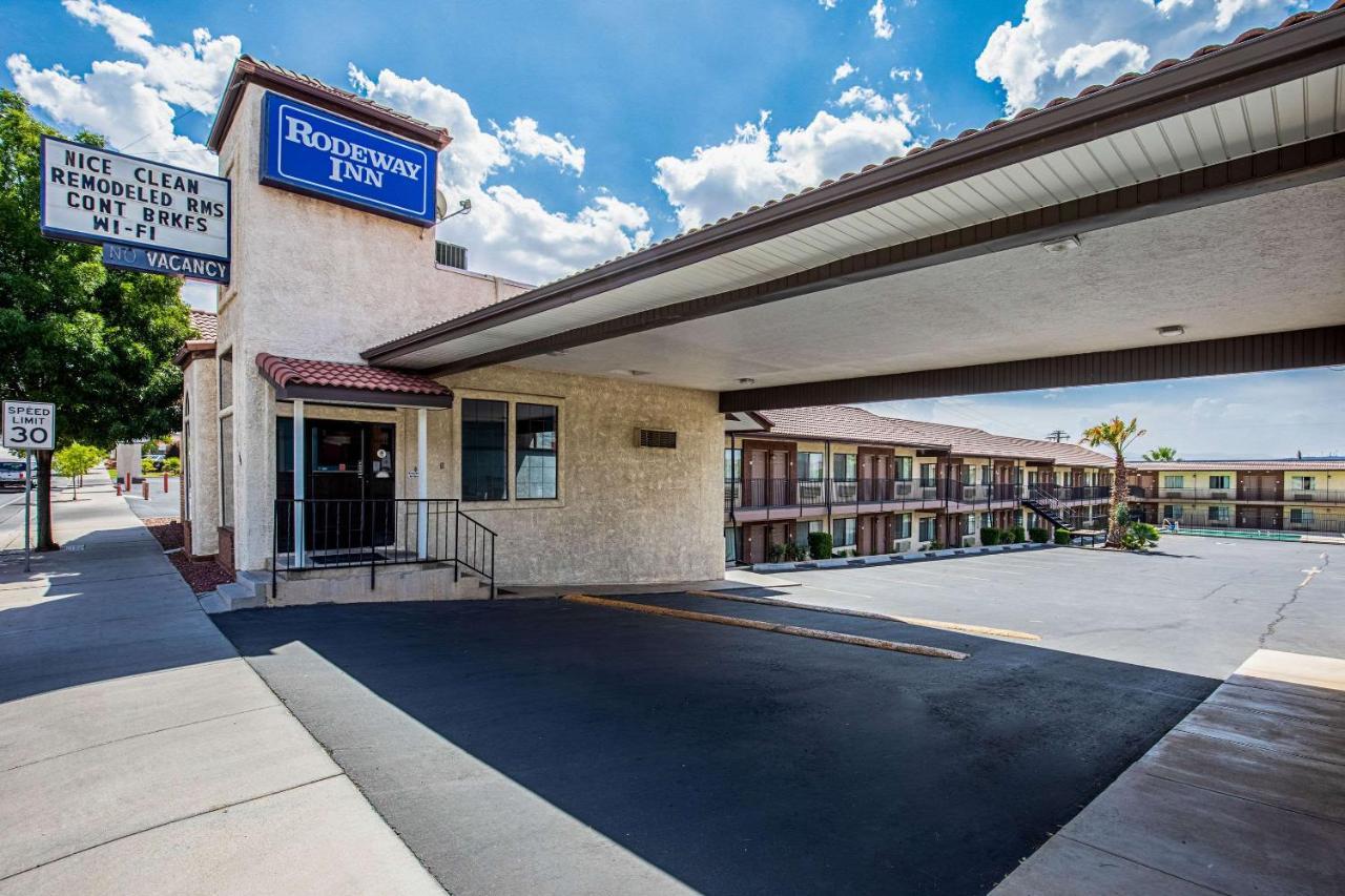Rodeway Inn St George North - Near Pioneer Park Сент-Джордж Екстер'єр фото