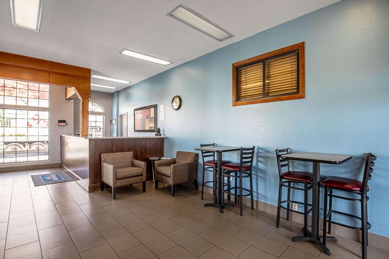 Rodeway Inn St George North - Near Pioneer Park Сент-Джордж Екстер'єр фото